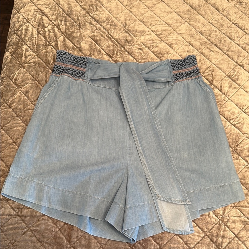 Light Blue Women's Shorts with Belt